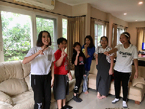 รูปภาพเด็กเรียนสดกลุ่มเล็ก4